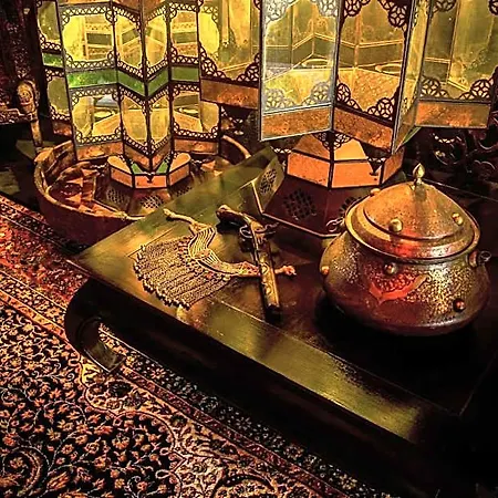 Hotel Bijou / And Romance