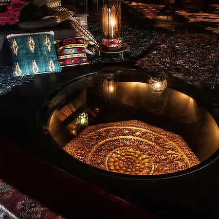 Hotel Bijou / And Romance